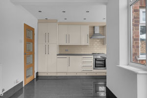 Photo 32- click for photo gallery